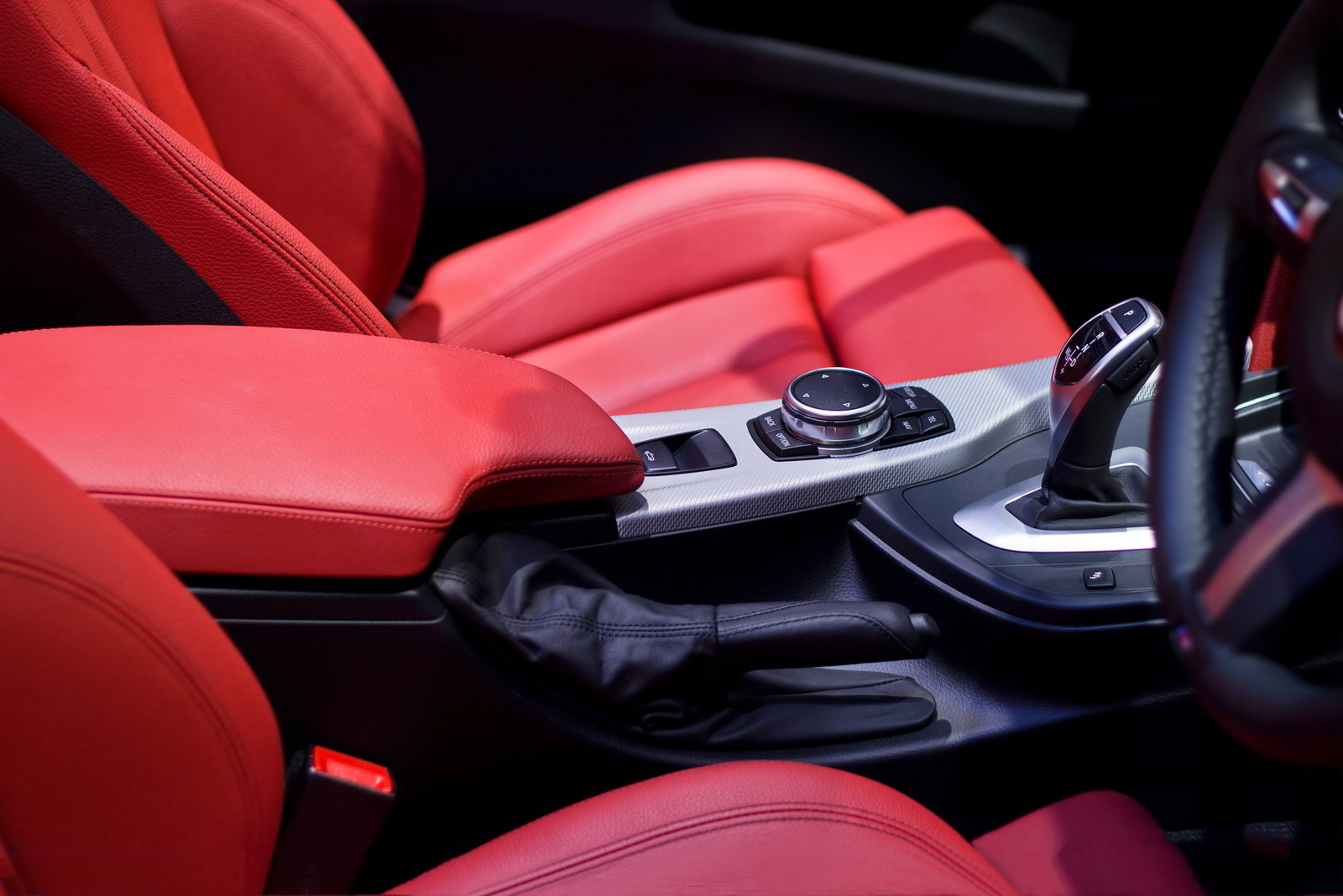 Sprawdzenie auta przed zakupem